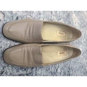 Talbots Beige Leather Loafers Women’s Medium Block Heel Size 8.5
